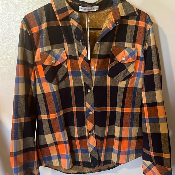 Sherpa button up flannel - Picture 1 of 2